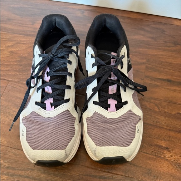 OnCloud Heron Women's Athletic Shoes - Black, Purple, and White-Size 7.5 - Picture 1 of 13